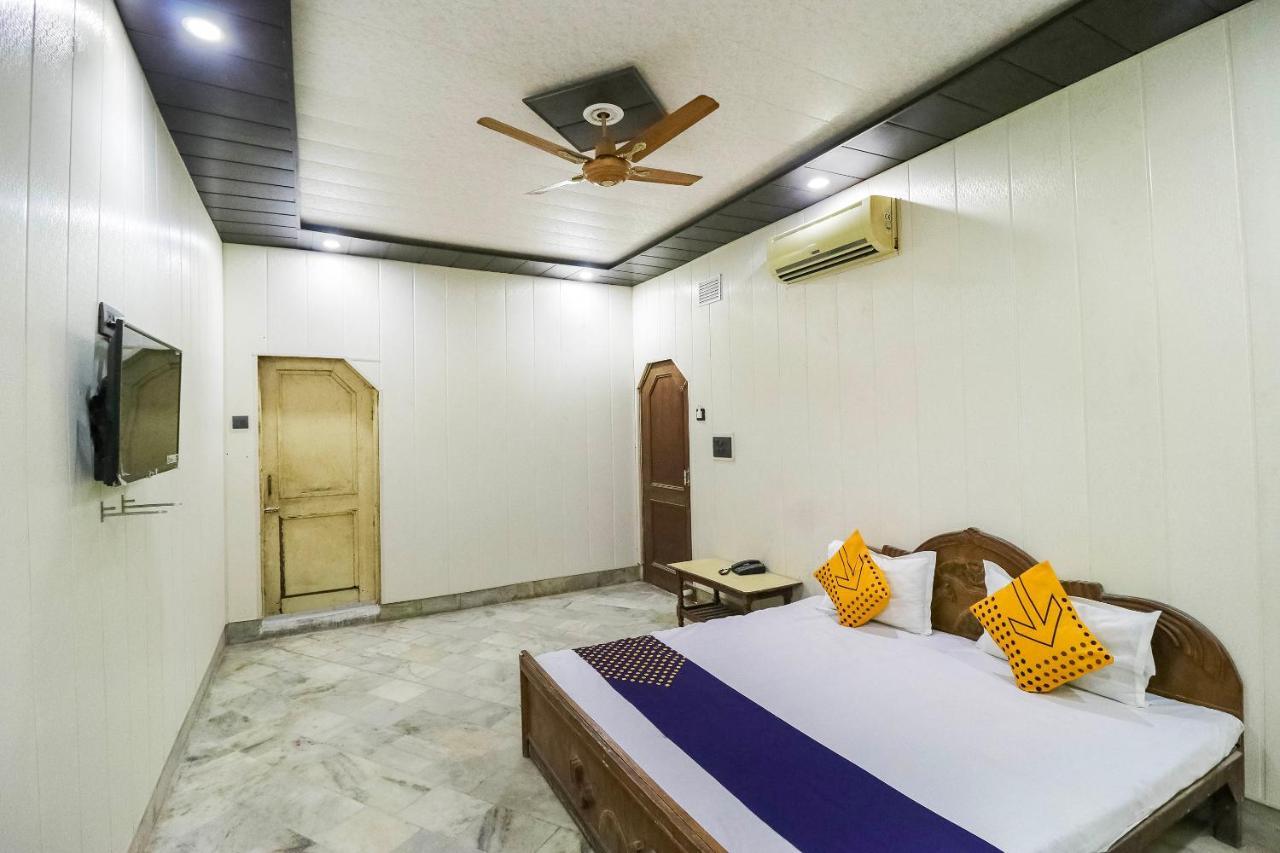 Spot On 65416 Hotel Classic Lucknow Exterior foto